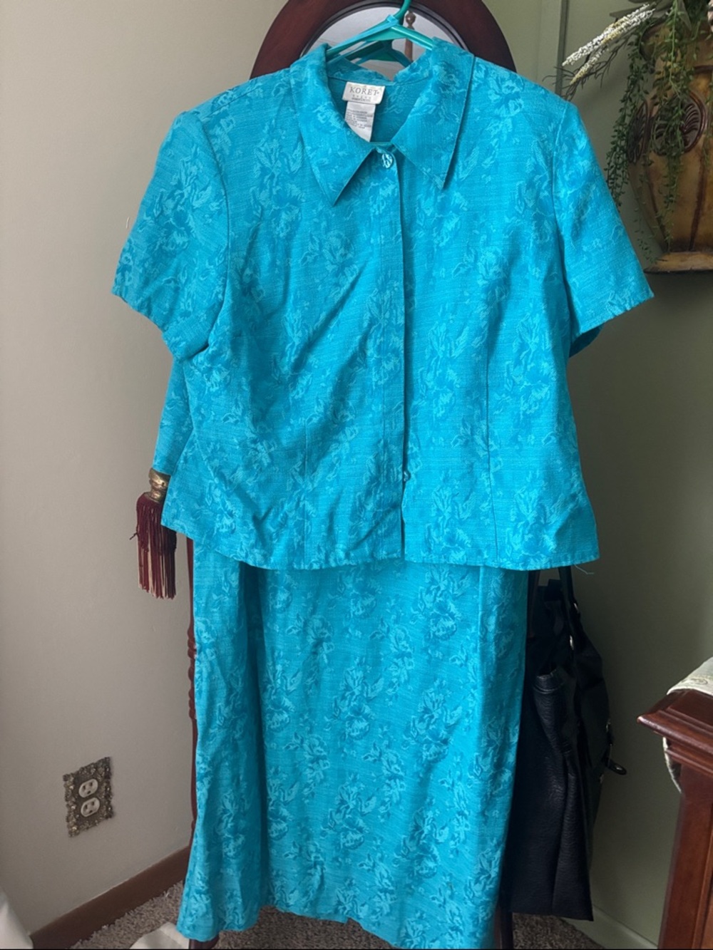 Koret Turquoise Brocade Two-Piece Skirt Suit